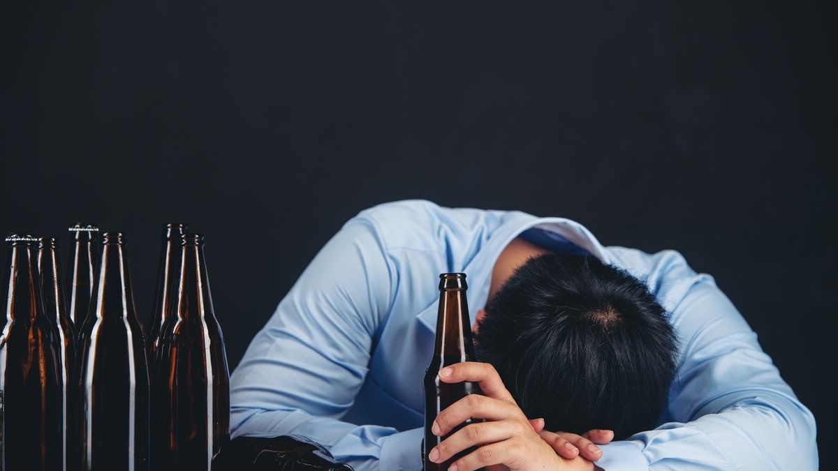 Лечение алкоголизма пугает зависимого. Есть ли для этого повод?
