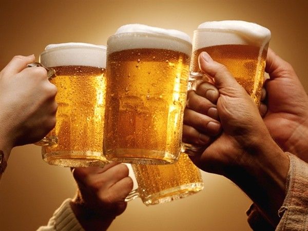 Пиво – самый опасный напиток для мужчин